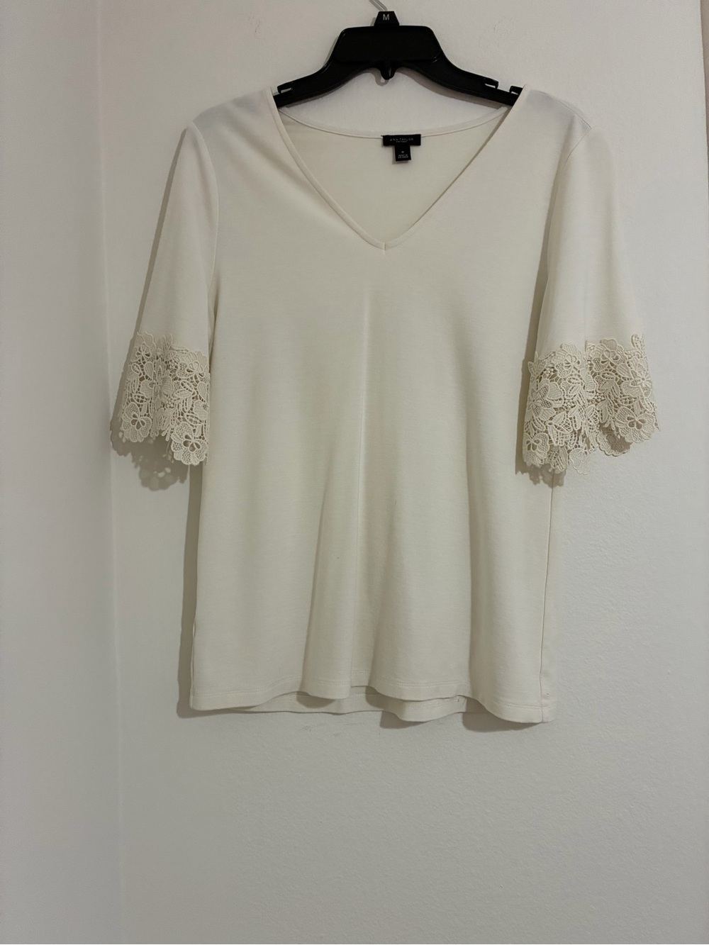 Ann Taylor Cream V-Neck Top with Lace Trim Sleeves